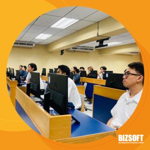 2 เริ่มต้นทำธุรกิจ Software House เริ่มต้นทำธุรกิจ Software House,สร้างแรงบันดาลใจ,มหาวิทยาลัยสวนดุสิต,วิทยาการคอมพิวเตอร์